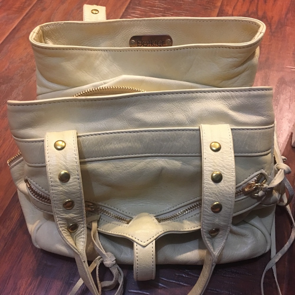 Botkier Leather Trigger Satchel - Like New - image 3